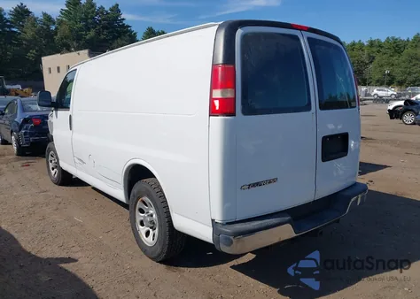 2011 Chevrolet Express G1500 z USA, uszkodzony, nr VIN 1GCSHAF42B1121255